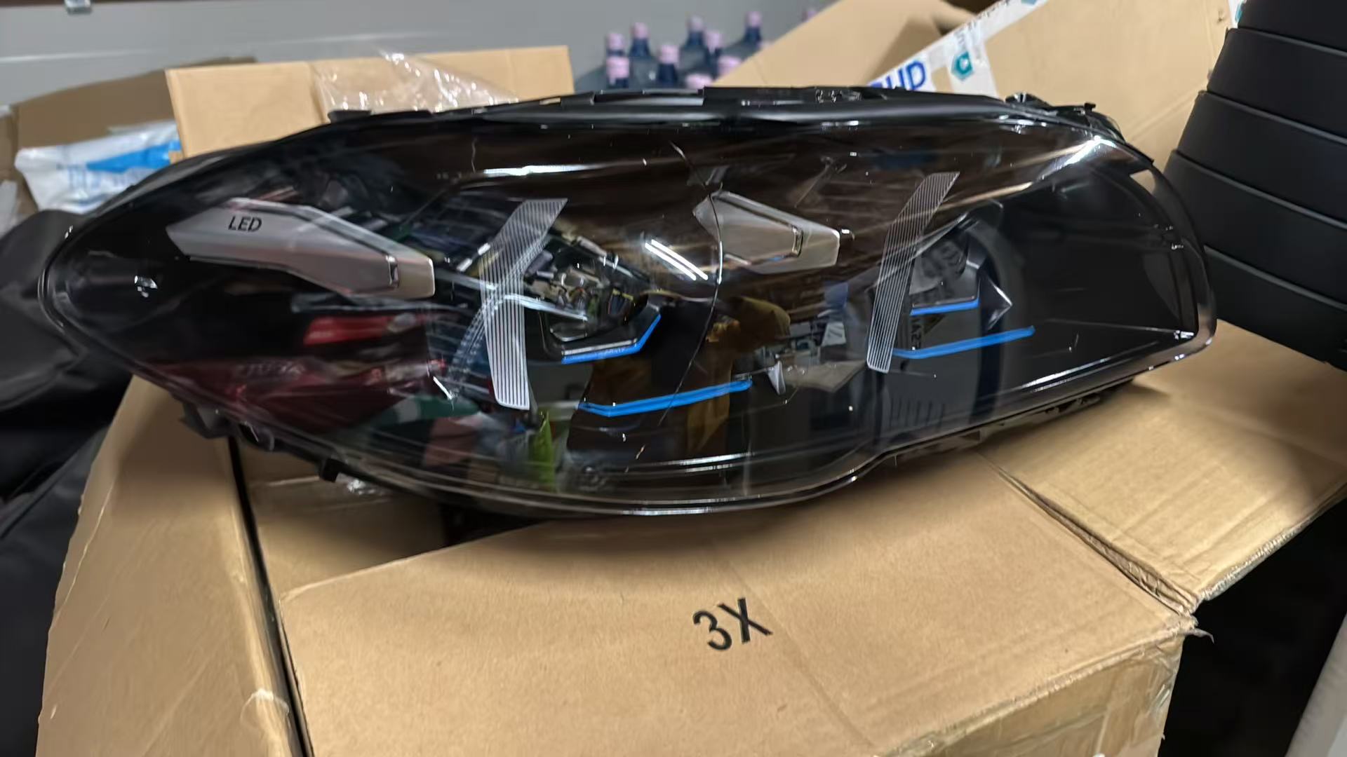 BMW F10 design-lámpa